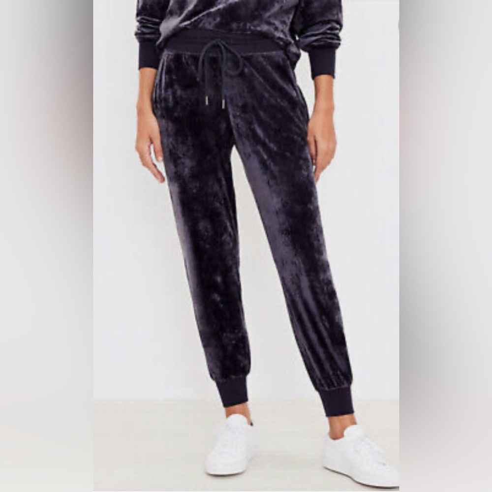 Lou & Grey For LOFT Crushed Velour Lounge Pants